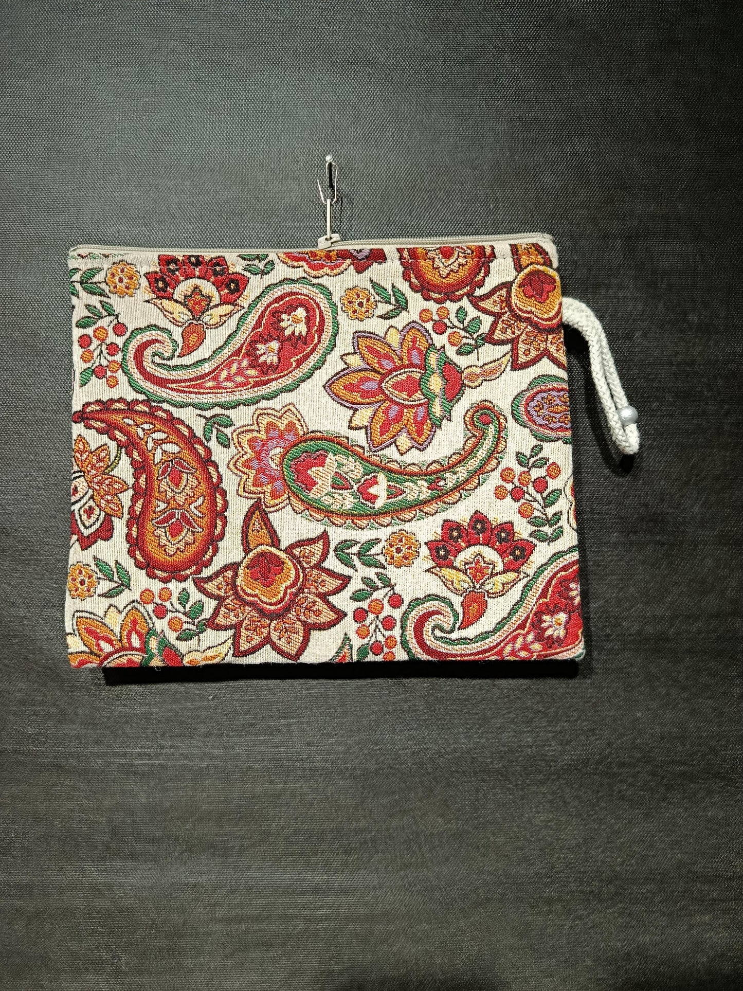 Paisley Floral Tapestry Clutch: Bohemian Zip Pouch, Handmade in Türkiye
