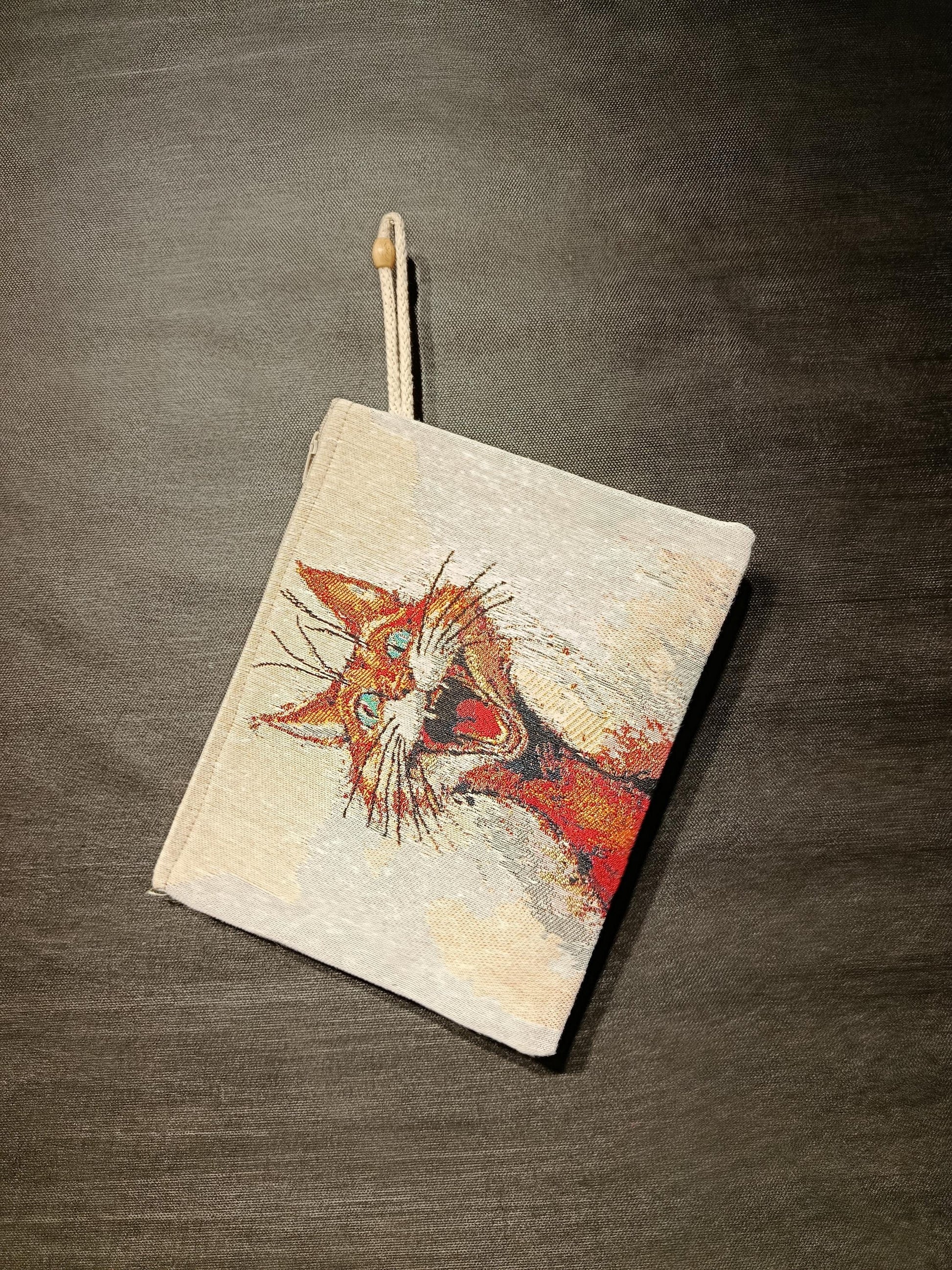 Surprised Cat Tapestry Clutch: Whimsical Orange Cat Design, Handmade in Türkiye