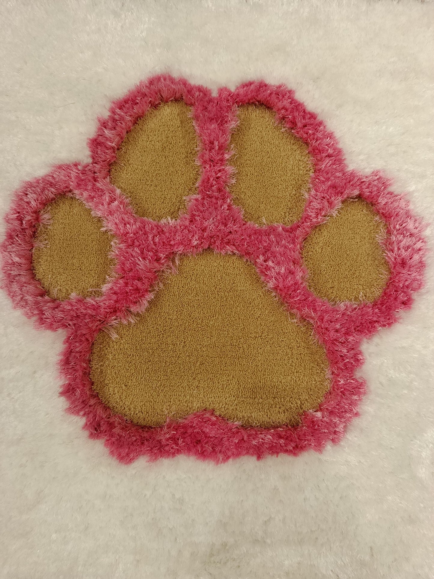 Handmade Tufted Paw Print Rug: Pink & White Fluffy Pet Mat