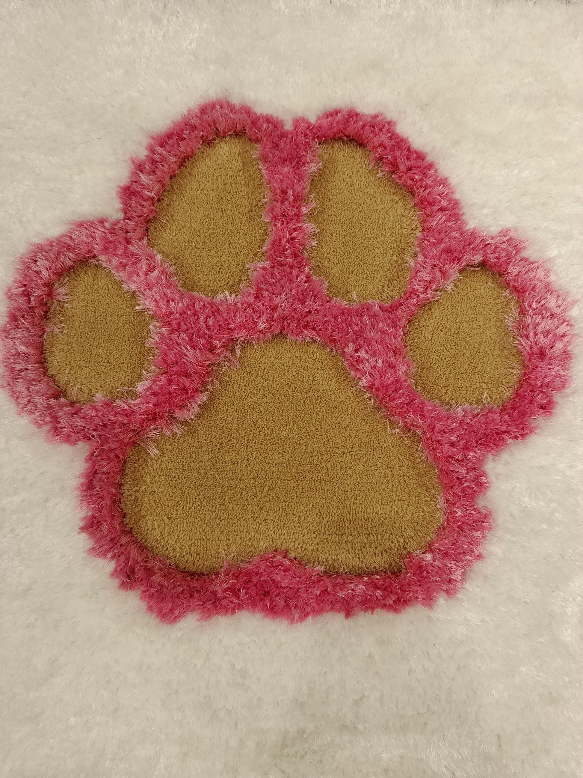 Handmade Tufted Paw Print Rug: Pink & White Fluffy Pet Mat