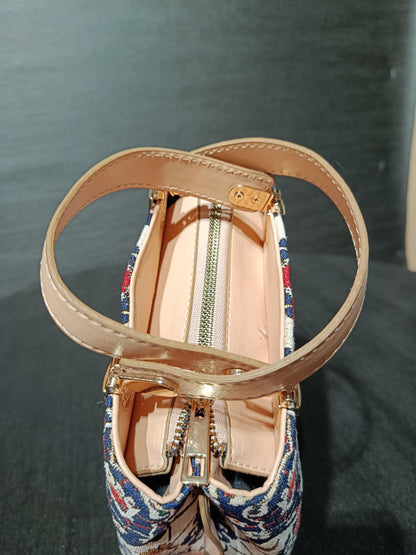 Gobelin Tapestry Handbag: Turkish Floral Crossbody Bag with Faux Leather