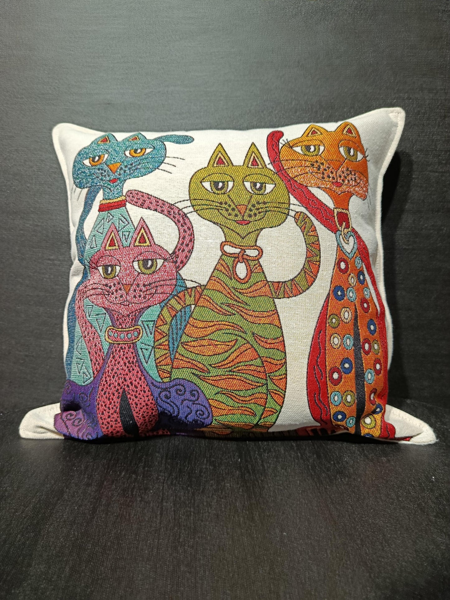 Gobelin Tapestry Cat Pillow Cover: Whimsical Colorful Pet Decor