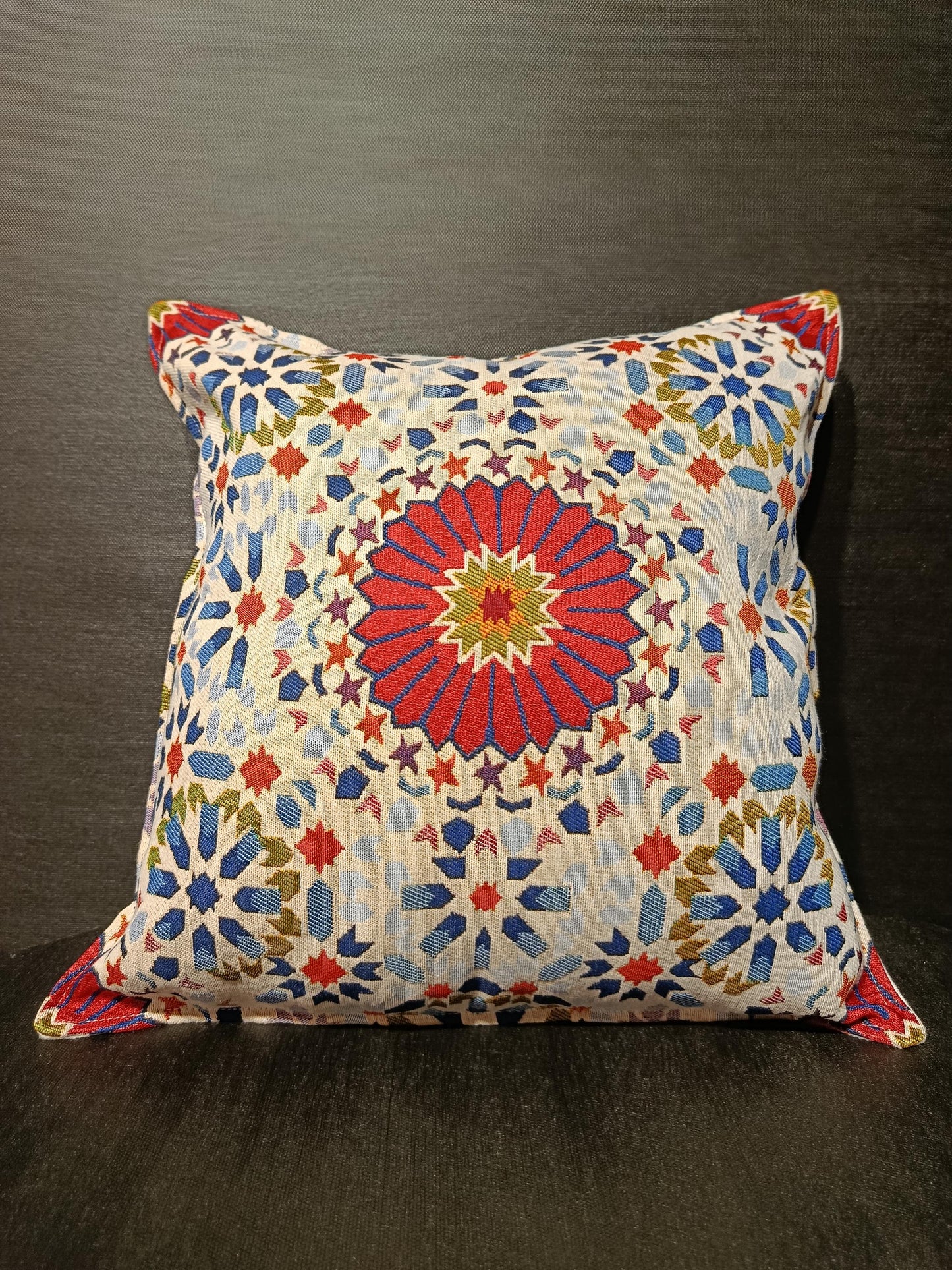 40x40 cm, Mosaic Tile Pattern Cushion Cover – Colorful Boho Throw Pillow with Red Medallion