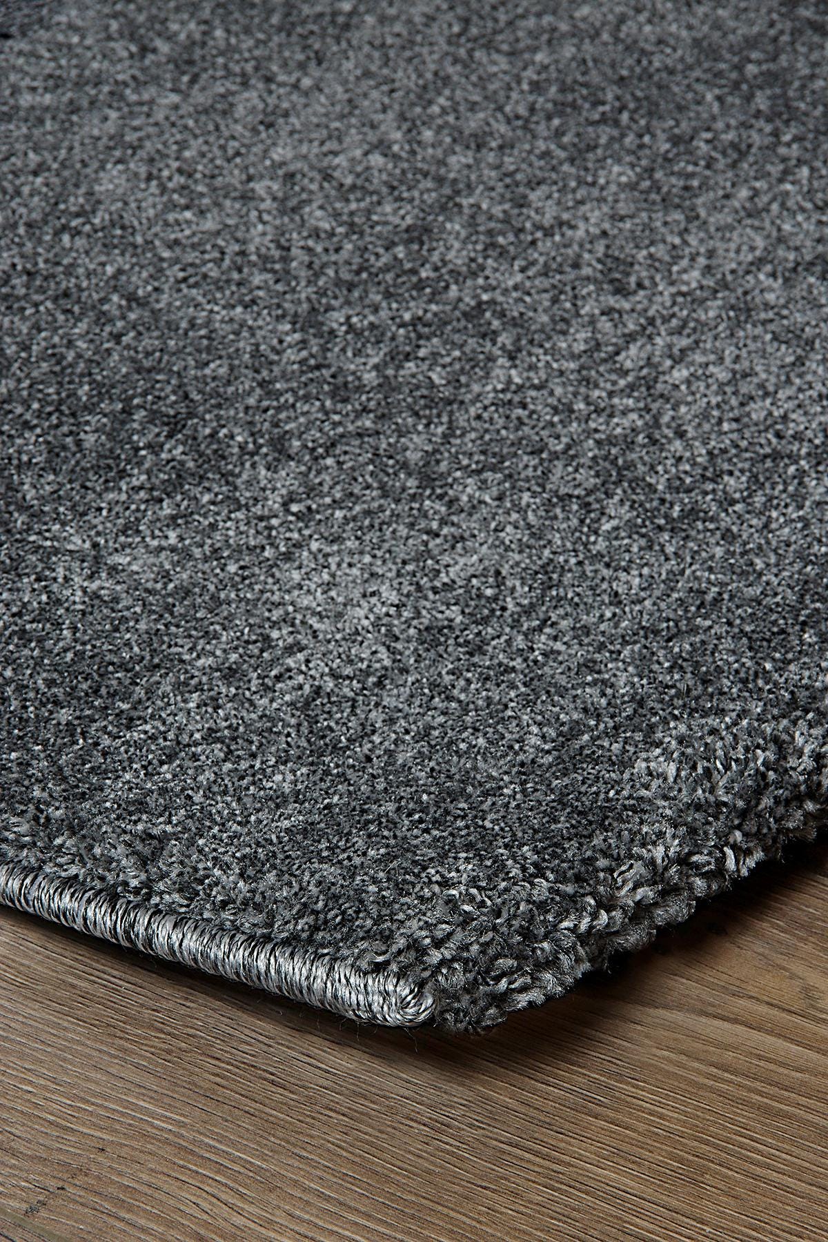 Tailored Size Soft Anthracite Rug: Modern Minimalist Dark Grey Carpet for Contemporary Living Spaces