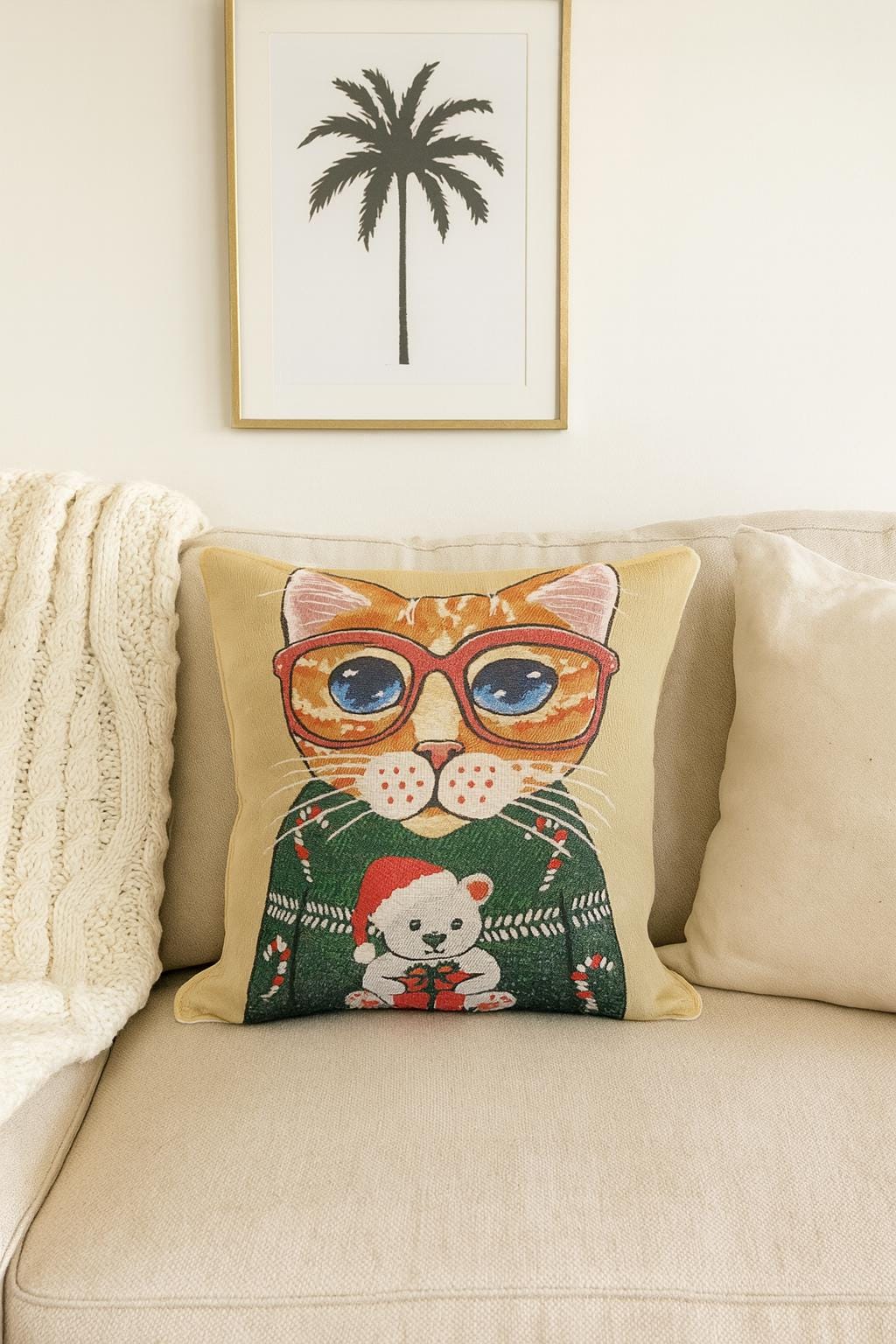 Christmas Cat Pillow Cover: Gobelin Tapestry Holiday Decor