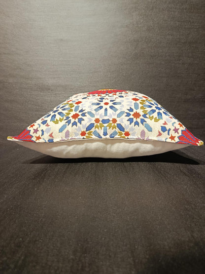40x40 cm, Mosaic Tile Pattern Cushion Cover – Colorful Boho Throw Pillow with Red Medallion