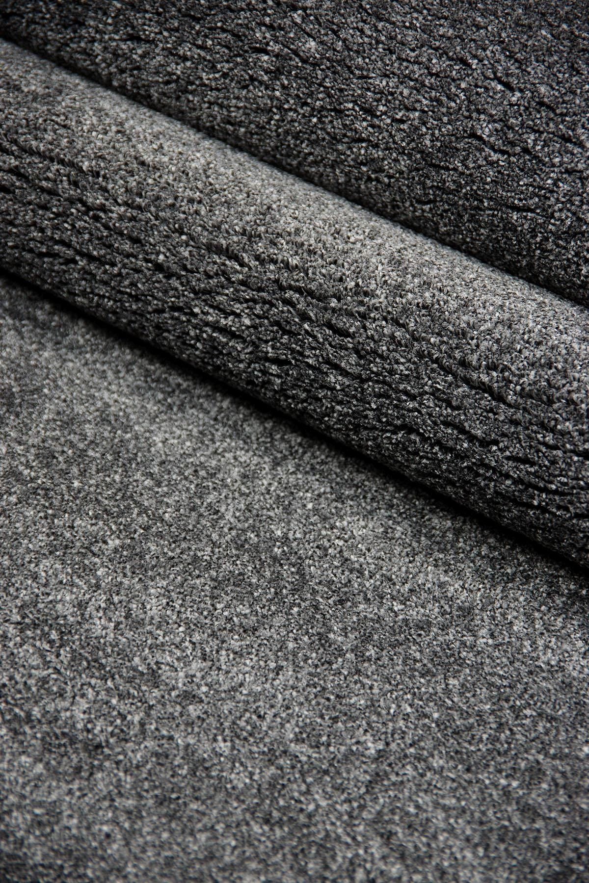 Tailored Size Soft Anthracite Rug: Modern Minimalist Dark Grey Carpet for Contemporary Living Spaces