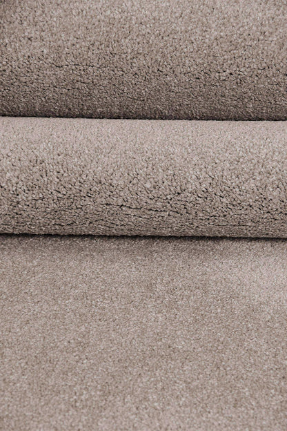 Soft Minimalist Brown Rug: Modern Light Carpet for Contemporary Spaces