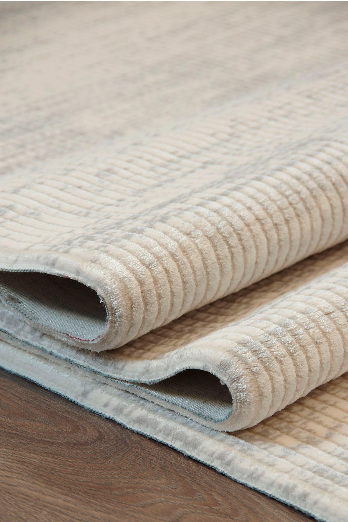 Distressed Marsala Cream Rug – Textured Linear Woven Floor Carpet (Customizable Size)