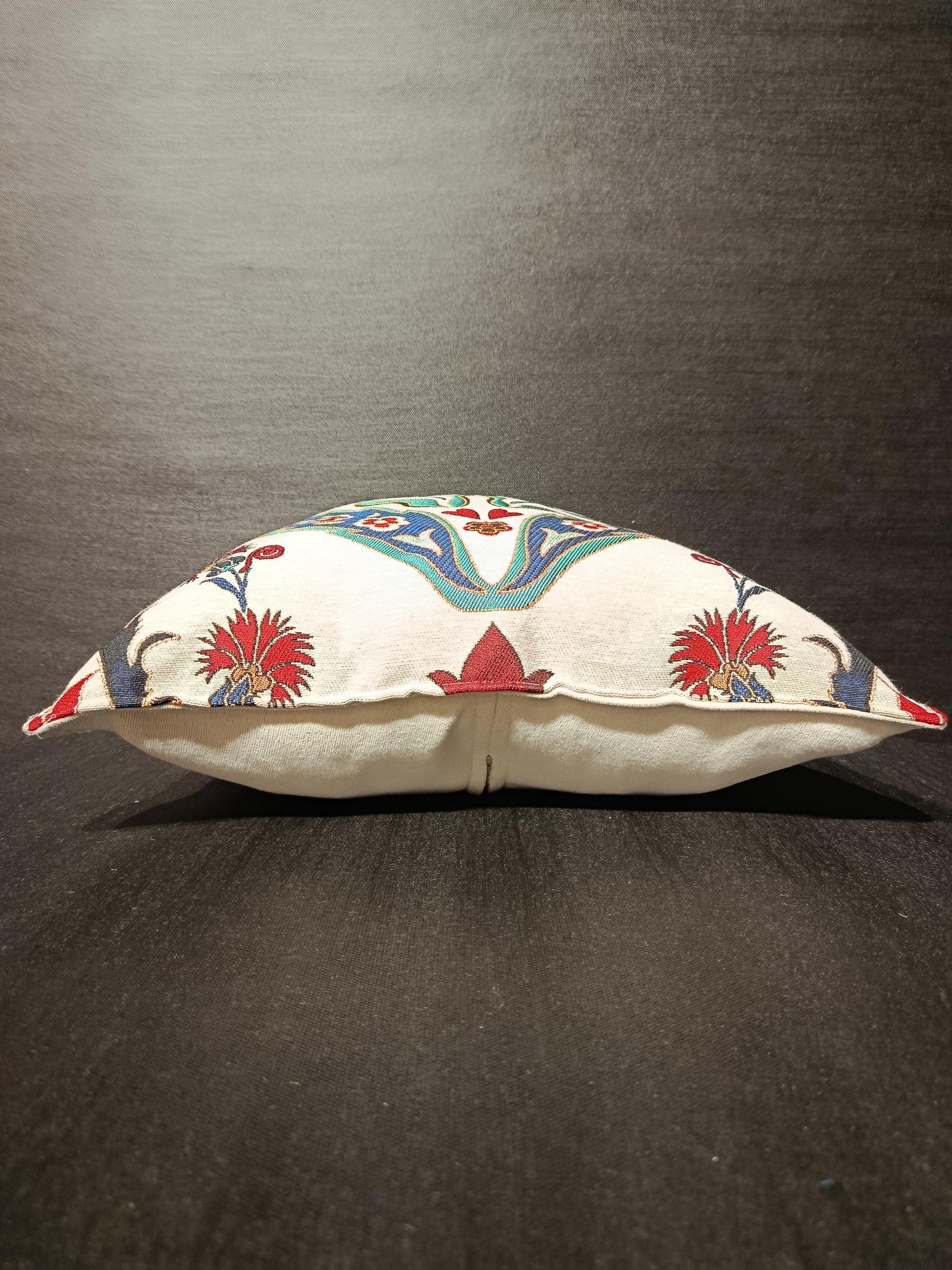 Ottoman Floral Gobelin Cushion Cover: Turkish Jacquard Tulip Pillow