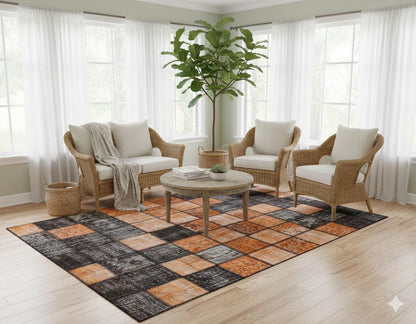 Handmade Patchwork Turkish Rug: Bohemian Wool Area Rug (5.4x7.9 ft)