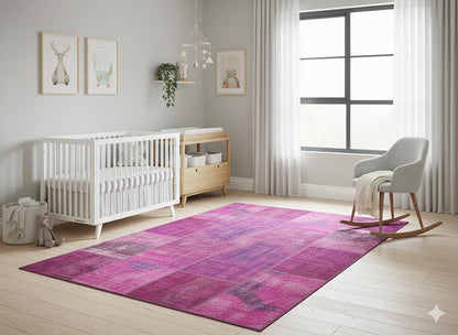 Handmade Wool Turkish Patchwork Rug: Vintage Purple Carpet (5.6x8)