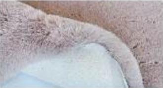 Artificial Pink Rabbit Fur Rug: Soft Plush Faux Fur Carpet