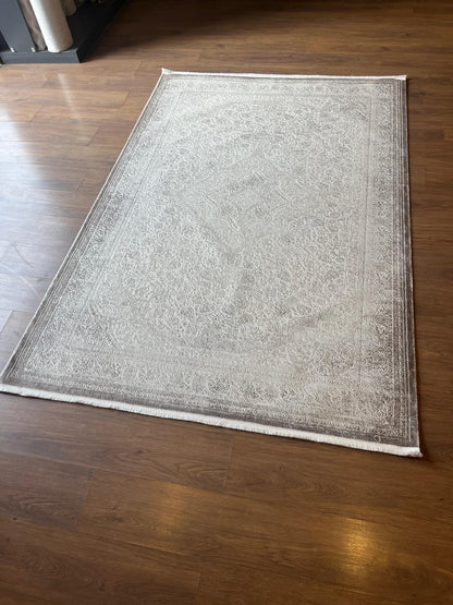 Distressed Persian Style Area Rug – Neutral Beige Medallion Carpet