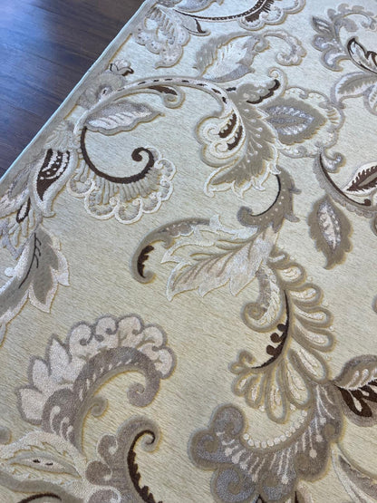 Beige Floral Area Rug, Classic Living Room Carpet, Easy Clean Low Pile (160x230 cm)