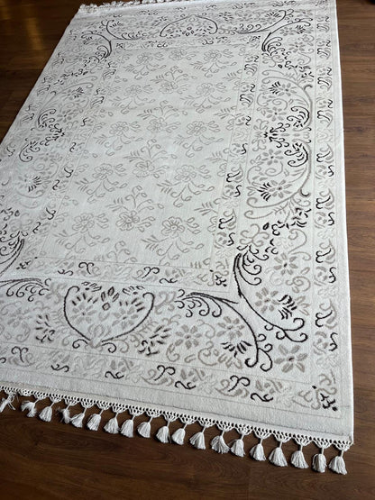 Cream Floral Area Rug with Tassels, Boho Neutral Living Room, Vintage Farmhouse Bedroom Rug