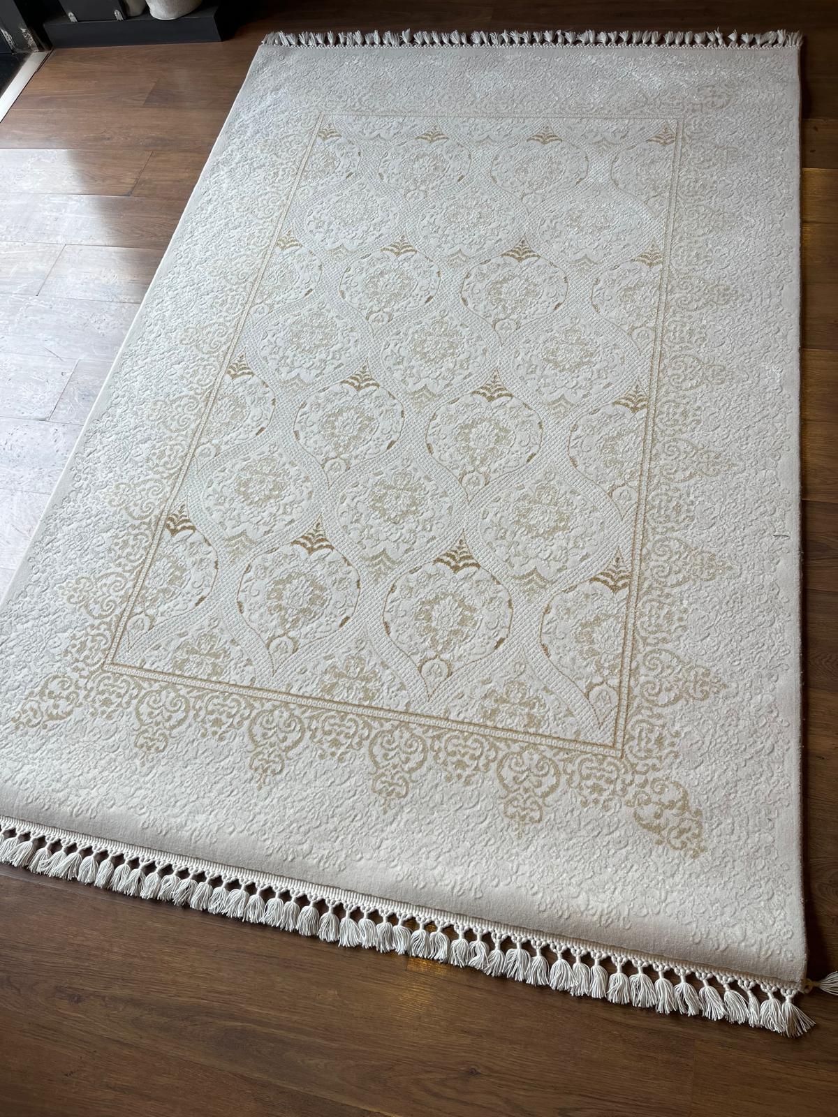 Cream Gold Islamic Damask Area Rug – 160x230cm Turkish Motif Living Room Carpet