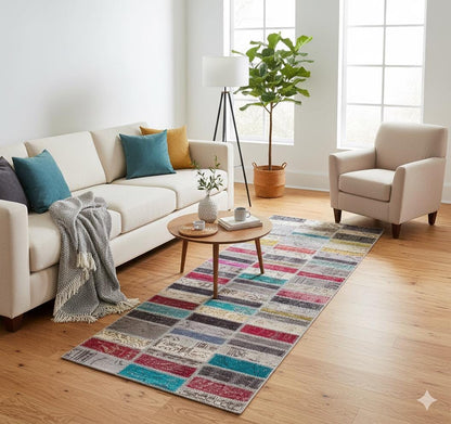 Handmade Wool Patchwork Turkish Rug: Bohemian Runner (3.3x9.5 ft)