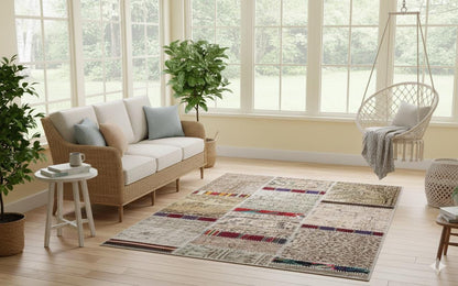 Handmade Wool Patchwork Turkish Rug - Bohemian Area Rug (4.10x6.6 ft)