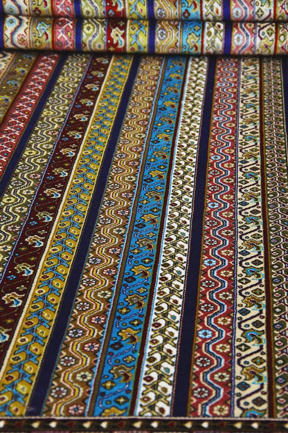Black striped Area Rug – Silk-Feel Viscose Oriental Carpet