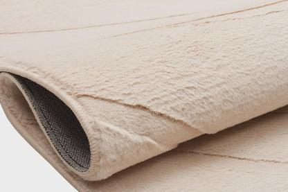 Beige Soft Fur Rug: Soft Washable Plush Carpet