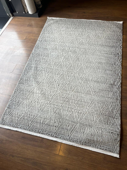 Modern Contemporary Area Rug, Grey Geometric 160x230cm Fine Quality Carpet for Living Room