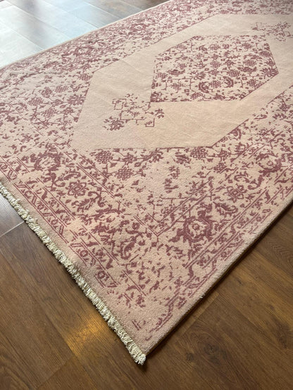 Distressed Pink Oriental Wool Rug – Medallion Boho Chic Carpet (160x230 cm)