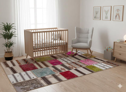 Handmade Turkish Patchwork Kilim Rug: Colorful Upcycled Wool, 5.6x8