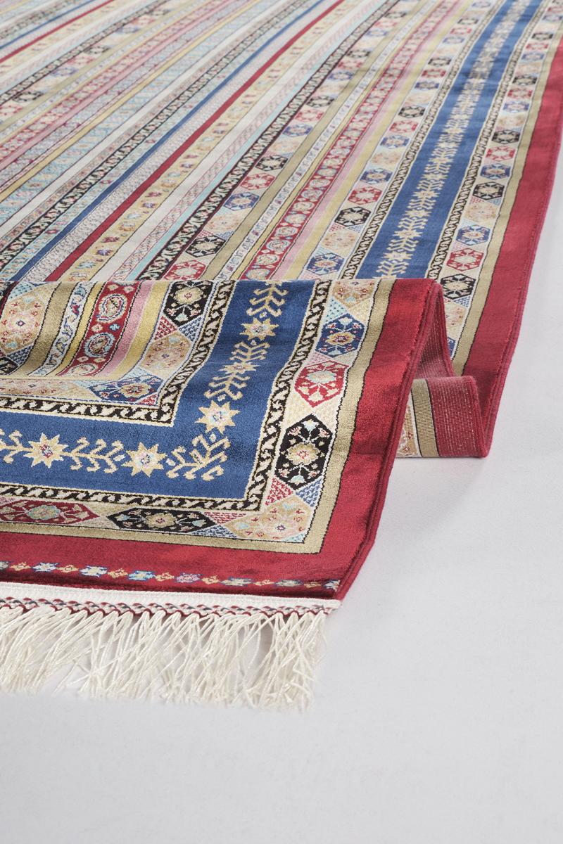 Red Striped Area Rug – Silk-Feel Viscose Oriental Carpet
