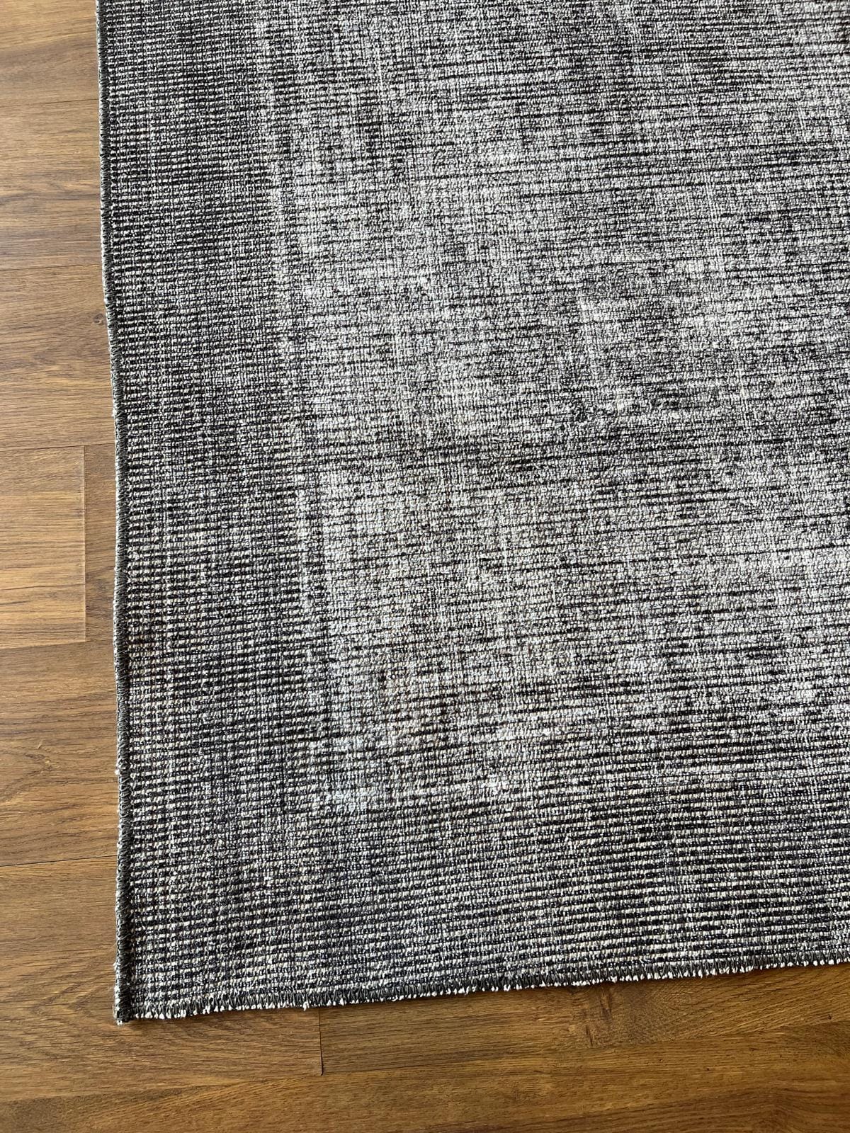 Gray Textured Geometric Carpet , Minimalist Scandi Home Decor, Neutral Living Room Rug. 5x7 ft