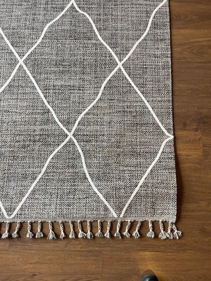Gray Textured Geometric Carpet with Tassels, Minimalist Scandi Home Decor, Neutral Living Room Rug.