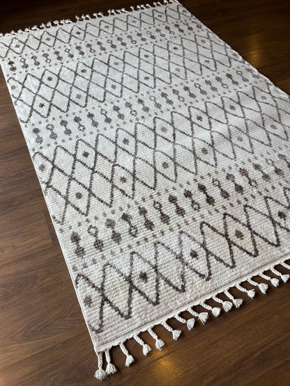 Cream Textured Geometric Carpet with Tassels, Minimalist Scandi Home Decor, Neutral Living Room Rug.