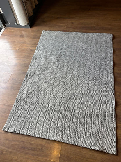 Modern Gray textured Rug: Flatweave Indoor carpet