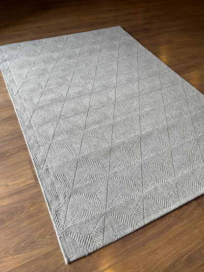 Modern Gray textured wool Rug: Flatweave Indoor carpet
