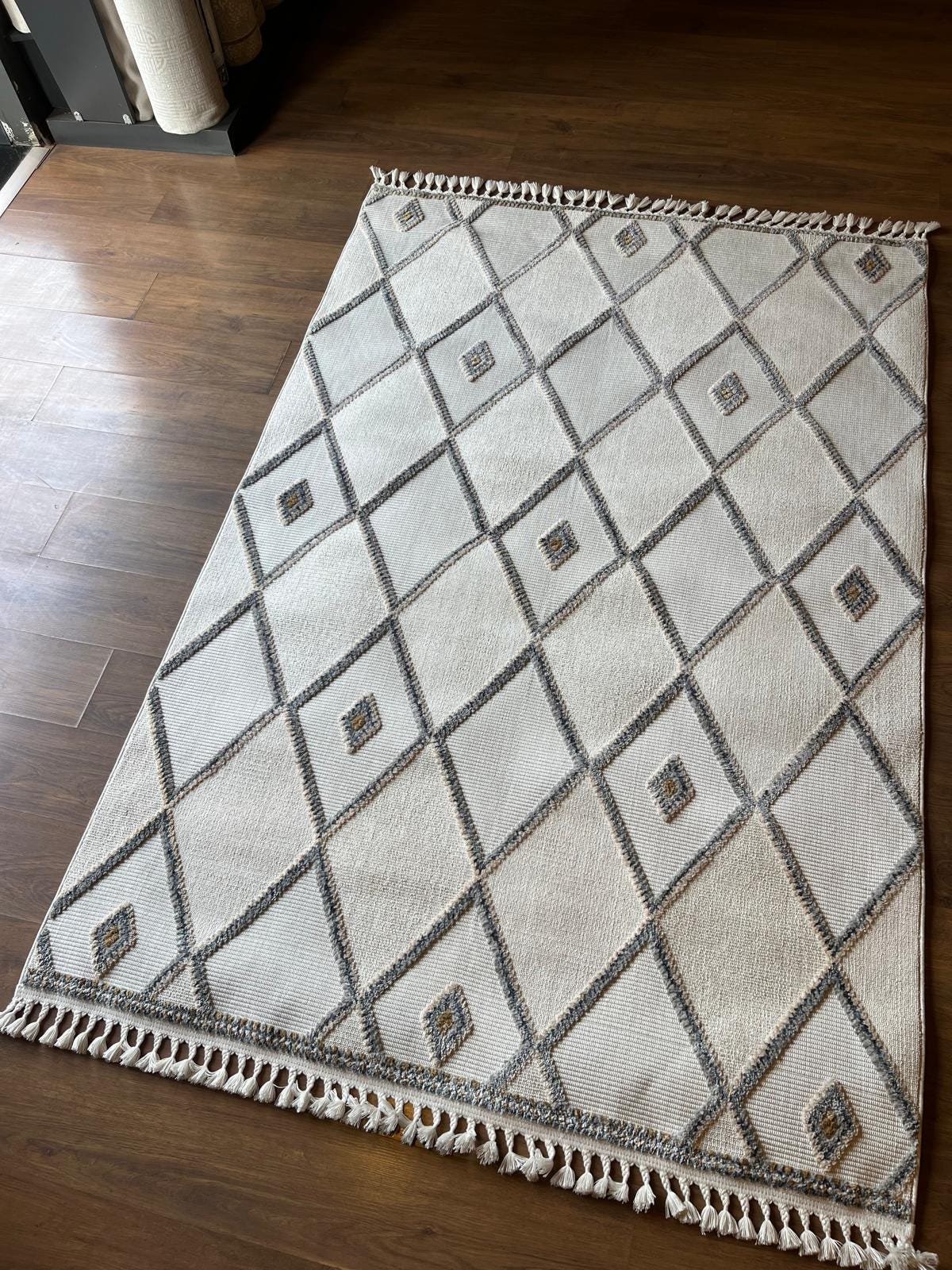 Cream Textured Geometric Carpet with Tassels, Minimalist Scandi Home Decor, Neutral Living Room Rug.