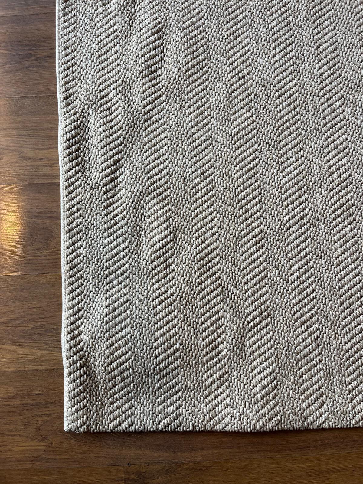 Modern Gray textured Rug: Flatweave Indoor carpet