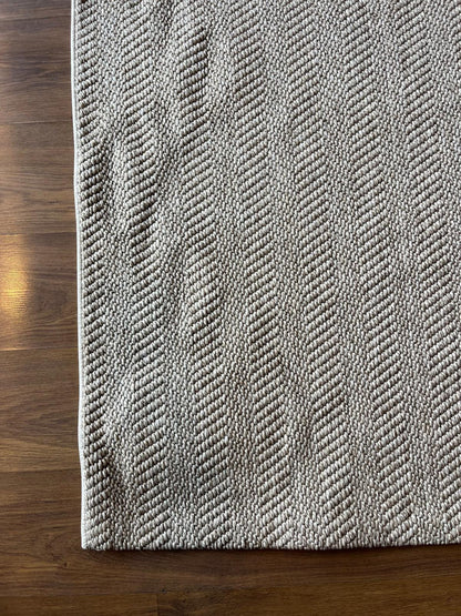 Modern Gray textured Rug: Flatweave Indoor carpet