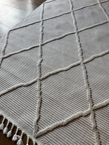 White Textured Geometric Carpet with Tassels, Minimalist Scandi Home Decor, Neutral Living Room Rug.