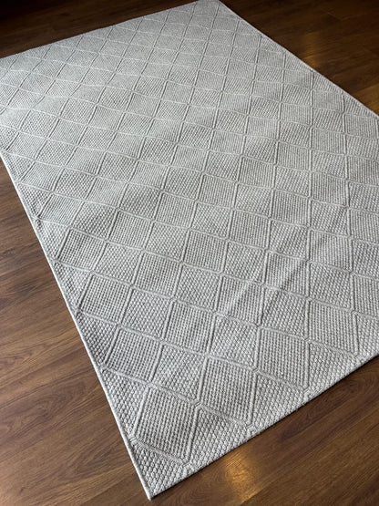 Modern Gray textured wool Rug: Flatweave Indoor carpet