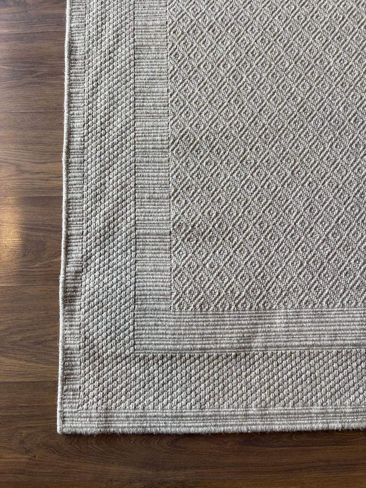 Modern Gray textured wool Rug: Flatweave Indoor carpet