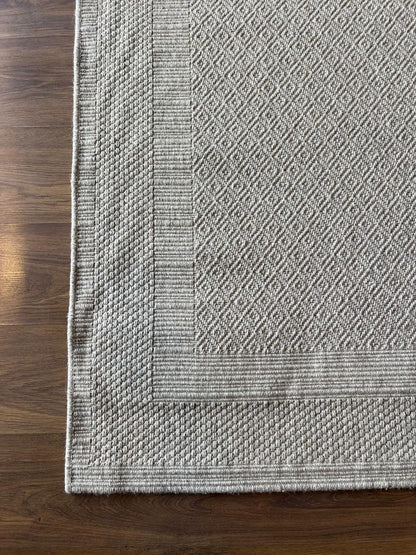 Modern Gray textured wool Rug: Flatweave Indoor carpet