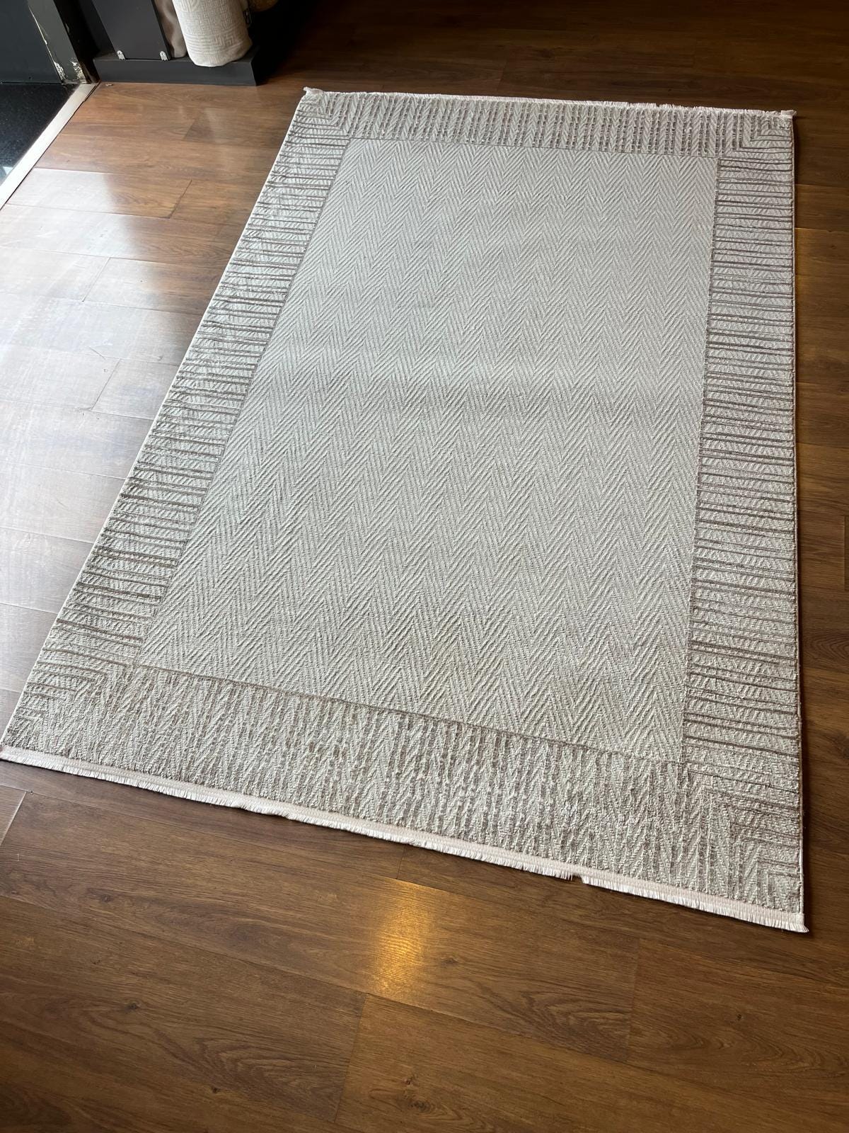 Modern Geometric Area Rug 160x230cm, Fine Contemporary Living Room Carpet