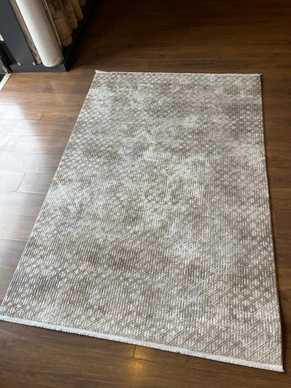 Contemporary Beige Abstract Area Rug: 160x230cm Soft Gray and Beige Fine Quality Carpet