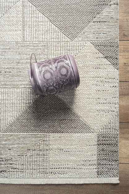 Modern Geometric Area Rug – Grey Cream Abstract Triangle Scandinavian Floor Decor