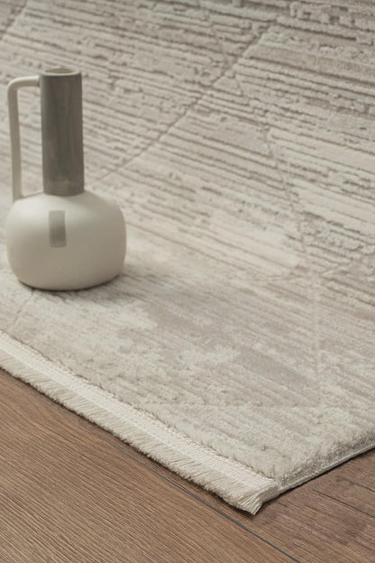 Modern Distressed Diamond Area Rug – Japandi Sand Taupe Carpet (200x300cm)