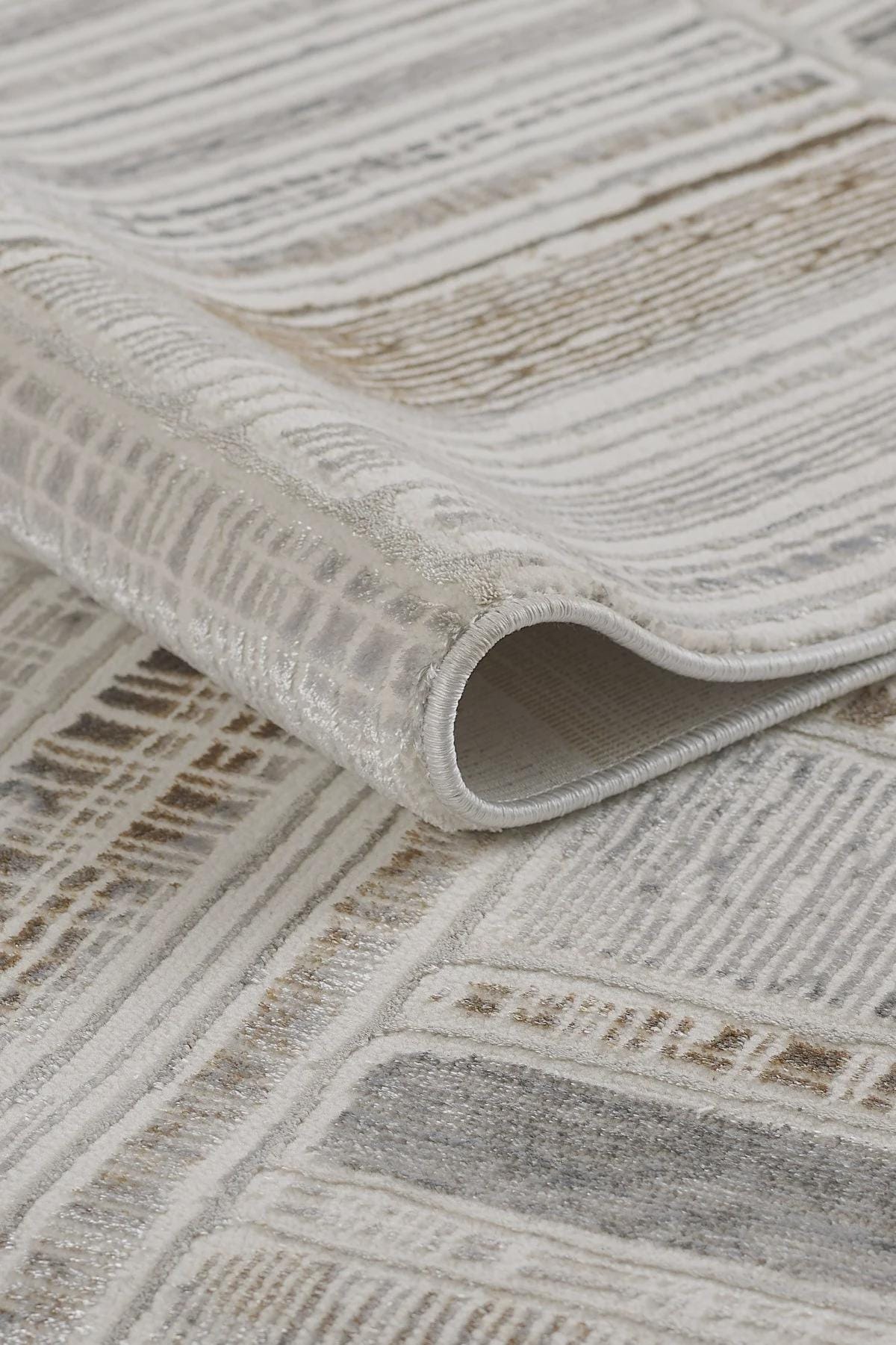 Modern Geometric Area Rug – Mid-Century Abstract Gridded Carpet