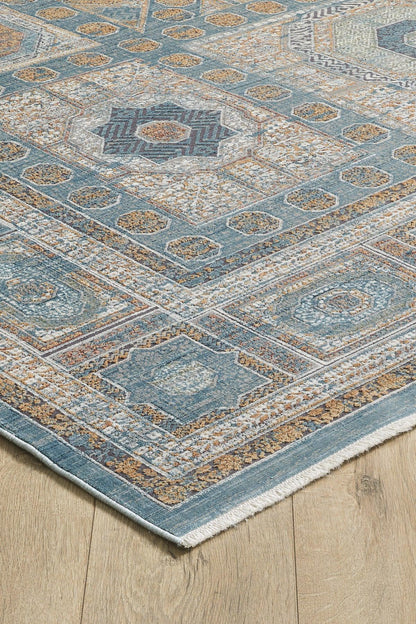 7x10 ft, Distressed Turkish Rug : Classic Bamboo carpet with fine Fringes