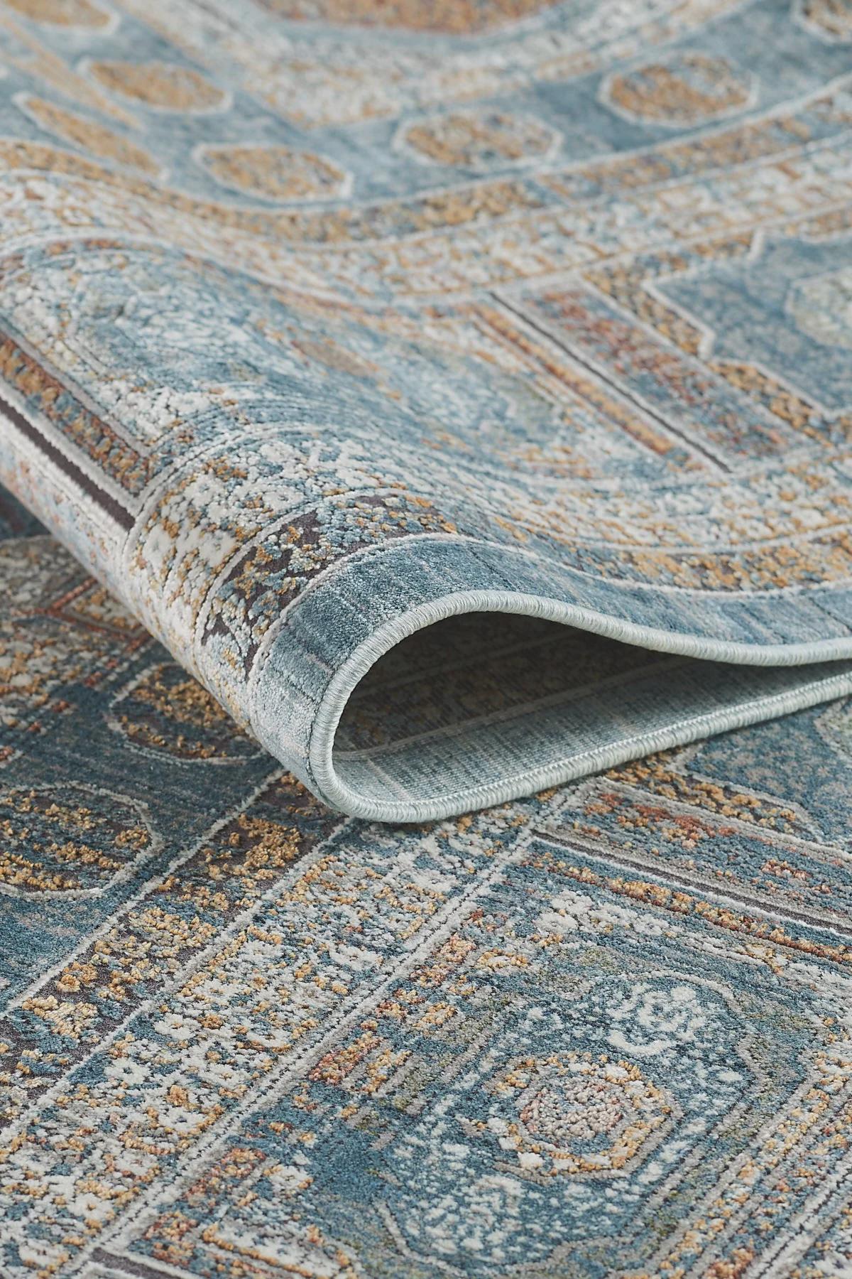 7x10 ft, Distressed Turkish Rug : Classic Bamboo carpet with fine Fringes
