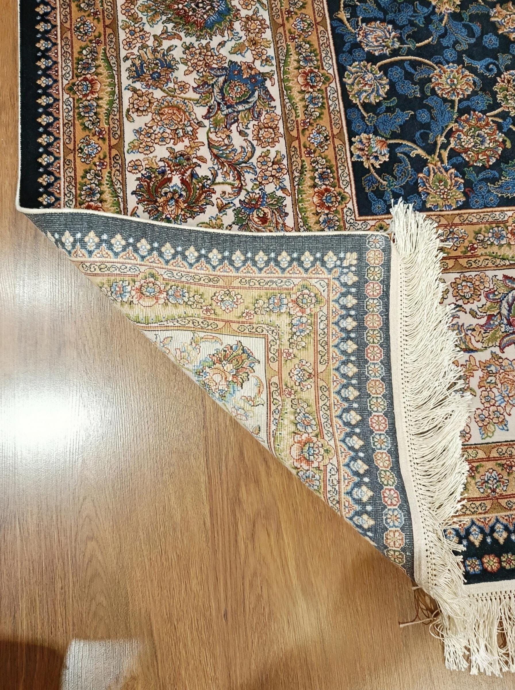 10x16 ft, Classic Blue Silk Rug: Oriental blue fine carpet with Fringes