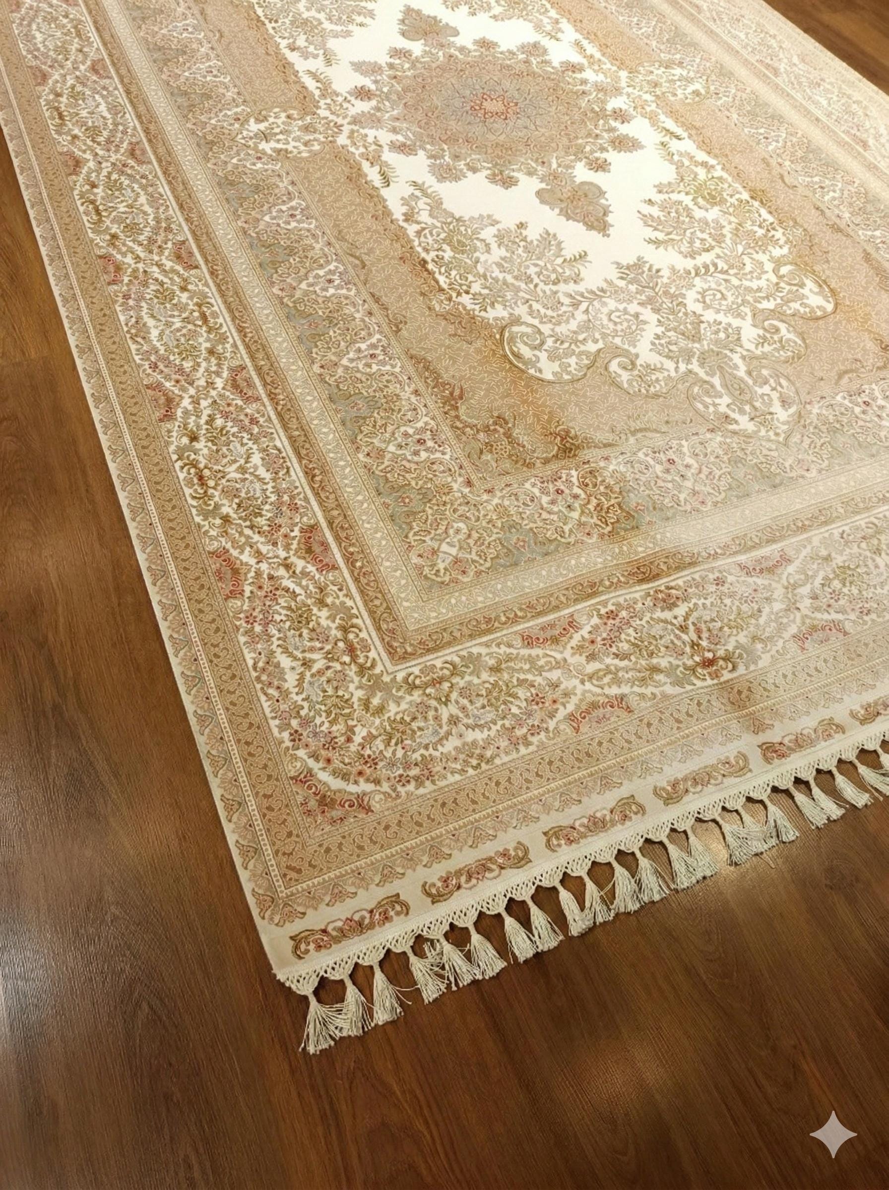 7x10 ft, Classic Beige Silk Rug - Distressed Medallion Design Carpet